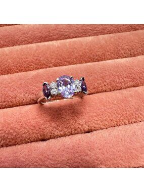 Silver-Tone Ring With Round & Marquise Cut Purple CZ Stones Size 7.5